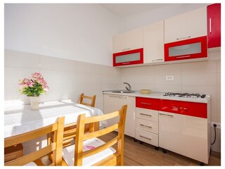 Apartment Grebastica  6