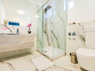 Grosses SPA Badezimmer