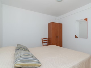 Apartment Mandre  19