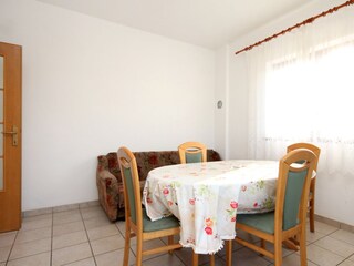 Apartment Ugljan (Ort)  17