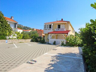 Apartment Baska  2
