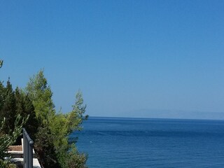 Holiday house Gdinj  17