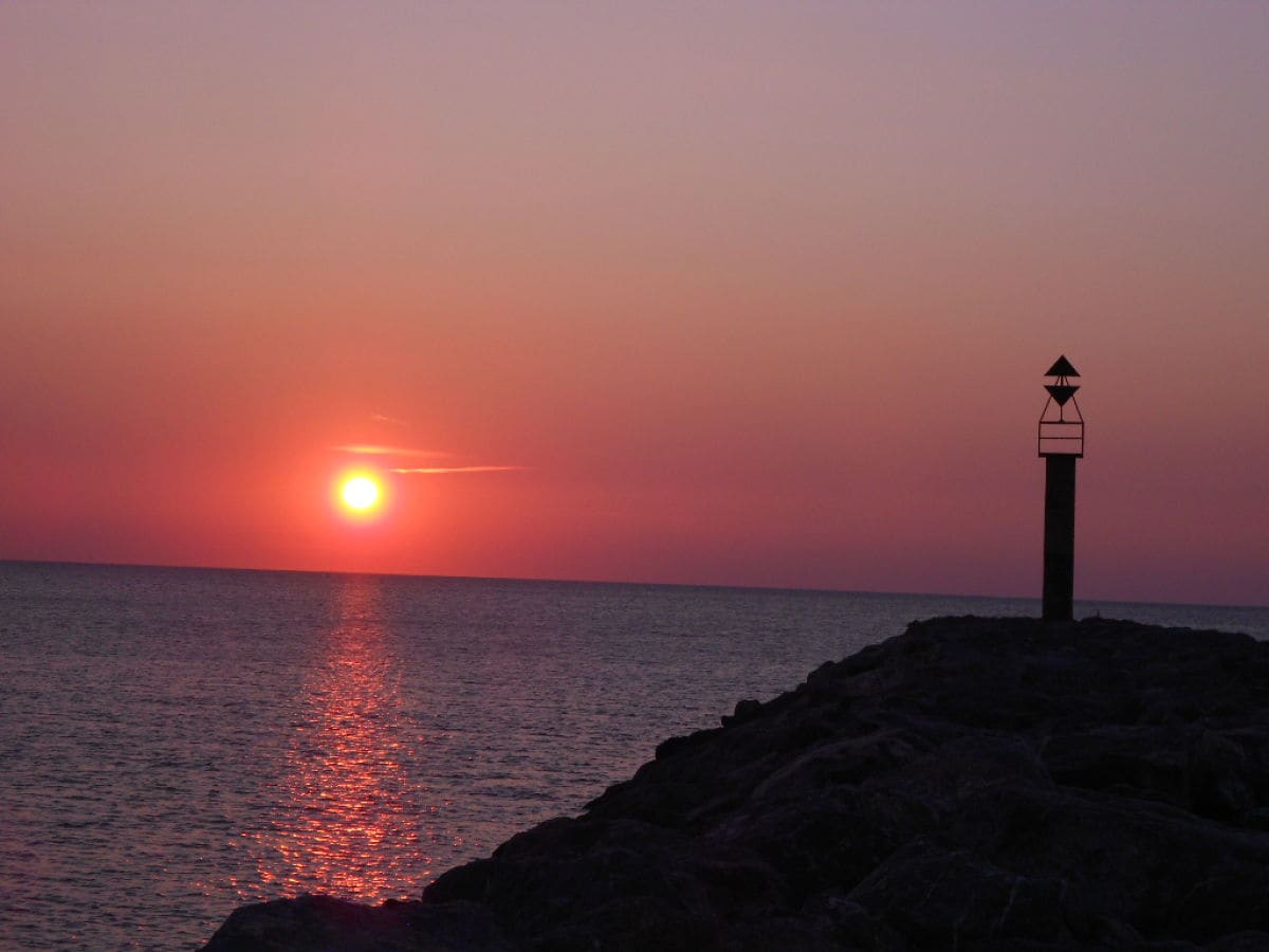 Sonnenaufgang am Meer