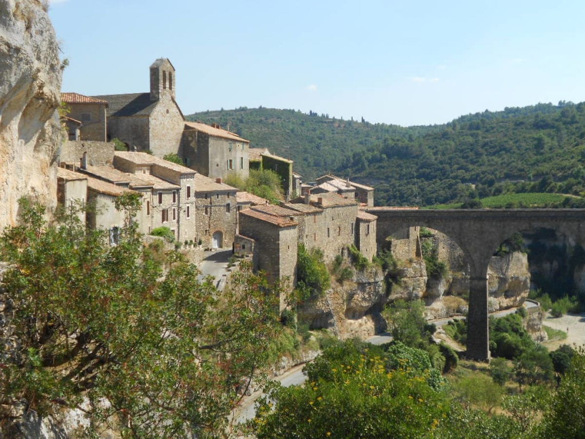 Historische Felsenstadt Minerve