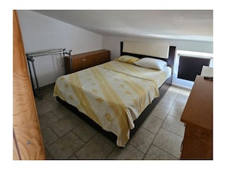 Apartment Povljana  8