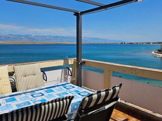 Apartment Povljana  13