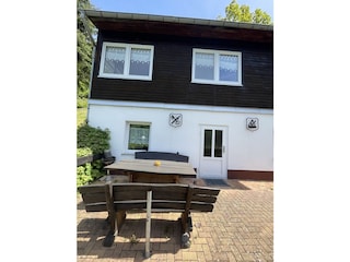 Freisitz vor dem Haus