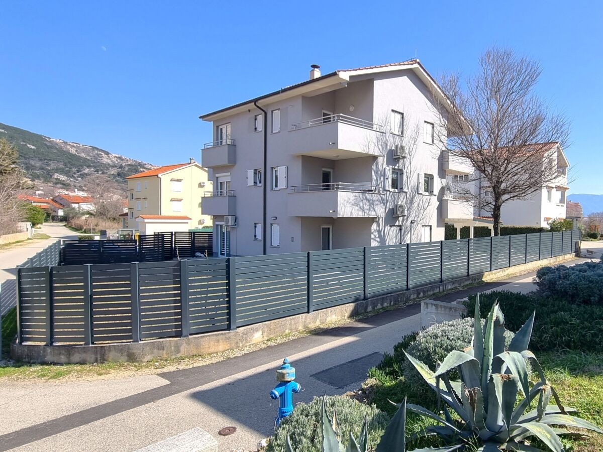 Apartment Welt 1