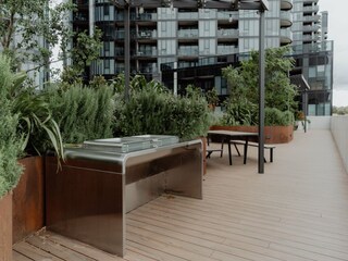 Apartment Welt Outdoor Recording 5