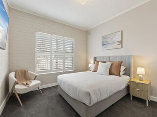 Apartment Welt Features 16