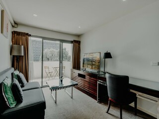 Apartment Welt Features 1