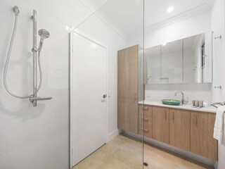 Apartment Welt Features 10