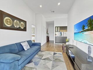 Apartment Welt Features 23
