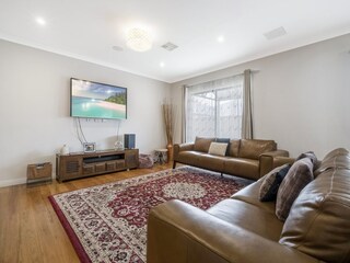 Apartment Welt Features 18