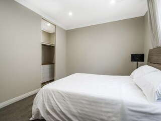 Apartment Welt Features 24