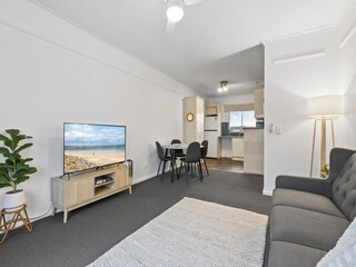 Apartment Welt Features 17