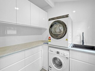 Apartment Welt Features 16