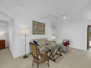 Apartment Trinity Beach Features 16