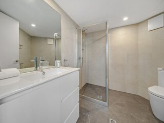 Apartment Welt Features 13