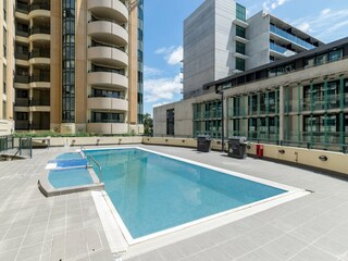 Apartment Welt Outdoor Recording 1