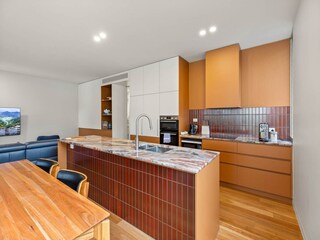 Apartment Welt Features 9