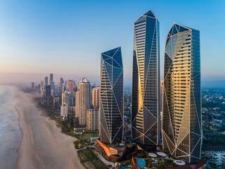 Apartment Broadbeach Outdoor Recording 9