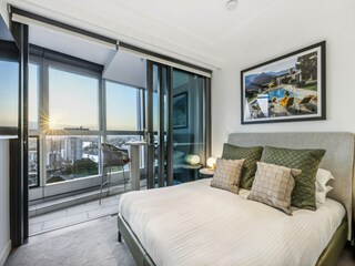Apartment Broadbeach Features 1
