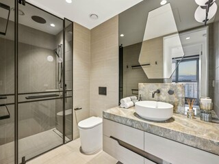 Apartment Broadbeach Features 17