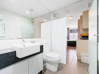 Apartment Welt Features 17