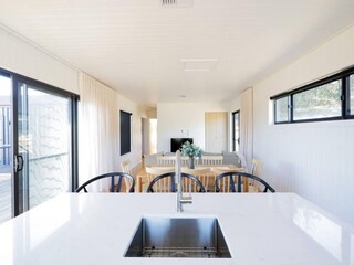 Apartment Welt Features 8