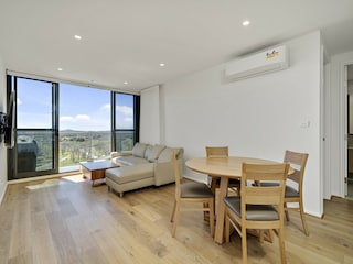 Apartment Welt Features 13