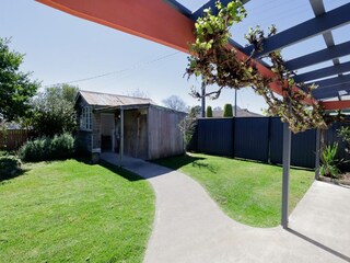 Apartment Welt Outdoor Recording 4