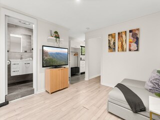 Apartment Welt Features 1