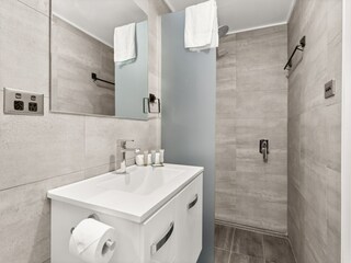 Apartment Welt Features 9
