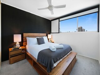 Apartment Broadbeach Features 14