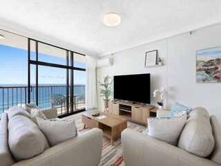 Apartment Broadbeach Features 23