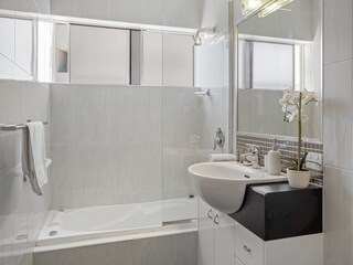 Apartment Welt Features 8