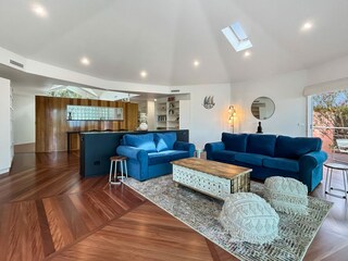 Apartment Welt Features 33