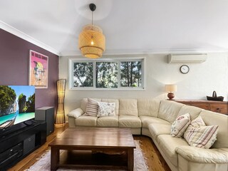Apartment Welt Features 14