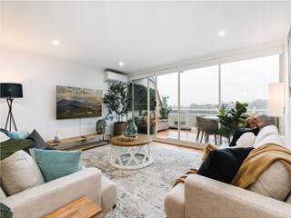 Apartment Welt Features 15