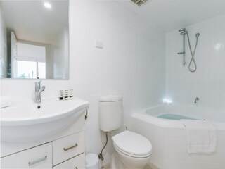 Apartment Welt Features 18