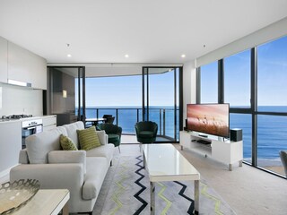 Apartment Broadbeach Features 14