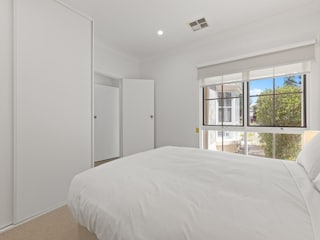 Apartment Welt Features 21