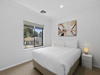 Apartment Welt Features 16