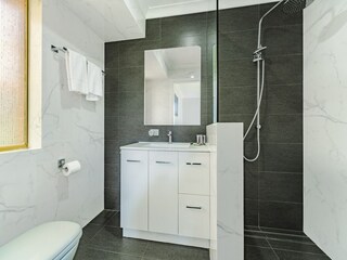 Apartment Welt Features 4