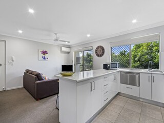 Apartment Welt Features 9