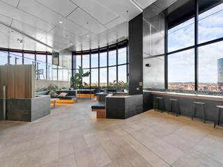 Apartment Welt Features 23