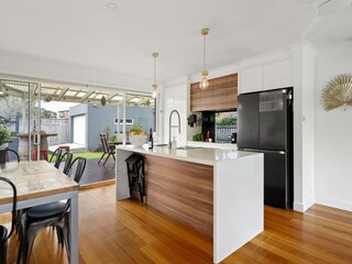 Apartment Welt Features 12