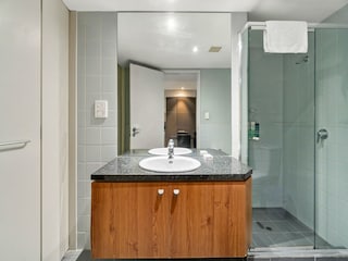 Apartment Welt Features 13