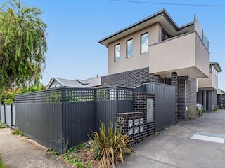 Apartment Melbourne Outdoor Recording 3